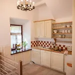 Apartmaji Hisa Kranjske Cebele Apartman Višnja Gora