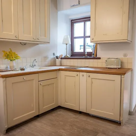 Apartment Apartmaji Hisa Kranjske Cebele