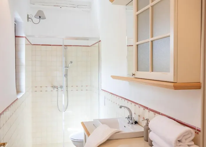 Apartmaji Hisa Kranjske Cebele