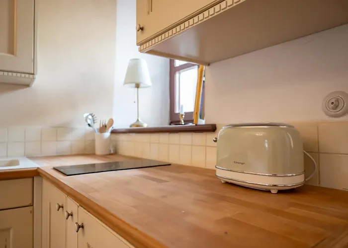 Апартаменты Apartmaji Hisa Kranjske Cebele *